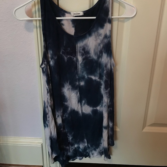 tie die muscle tee - Picture 1 of 2